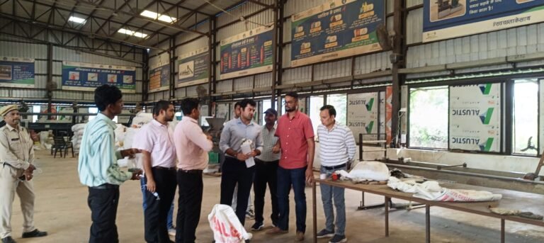 जिला पंचायत सीईओ तन्मय खन्ना ने किया बुरुन्दवाड़ा सेमरा एमआरएफ सेंटर का निरीक्षण, सुरक्षा और पर्यावरण मानकों पर दिया जोर