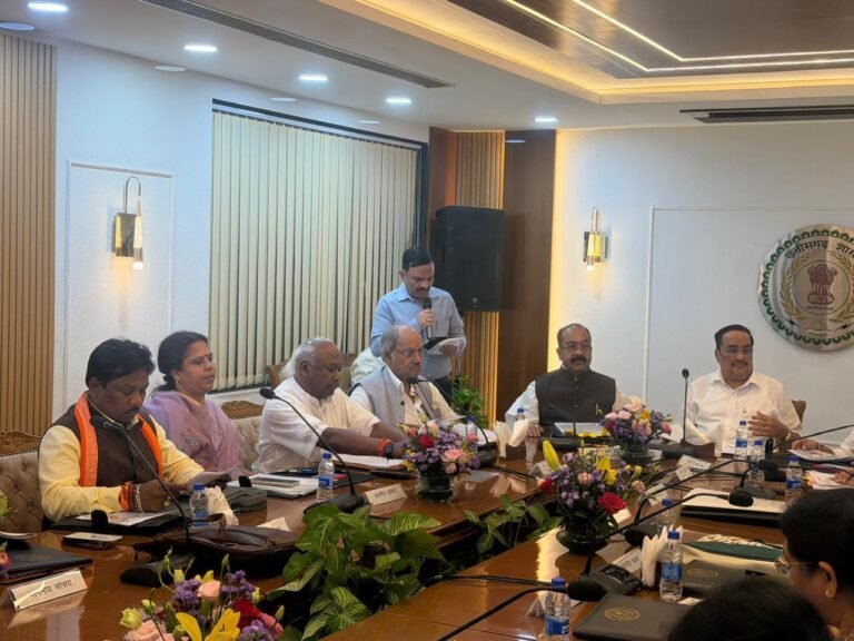 बस्तर को स्वच्छ पेयजल और बेहतर सिंचाई दिलाने की पहल, सांसद महेश कश्यप ने केंद्रीय जल शक्ति मंत्री को सौंपे चार अहम प्रस्ताव