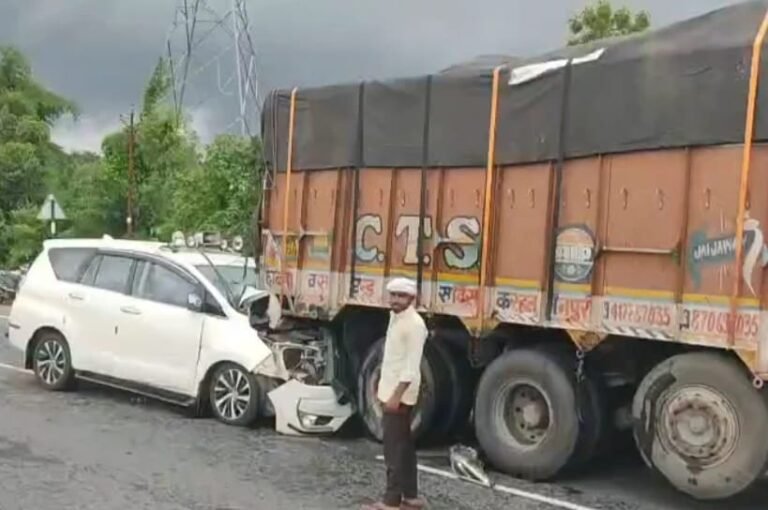 ललितपुर में सड़क हादसा: छत्तीसगढ़ भाजपा प्रदेश अध्यक्ष एवं जगदलपुर विधायक किरण सिंह देव घायल, झांसी मेडिकल कॉलेज रेफर