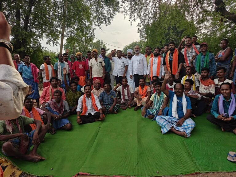 ग्राम उलनार में सामाजिक समरसता एवं विधिसम्मत व्यवस्था को लेकर विश्व हिंदू परिषद और बजरंग दल की बैठक आयोजित