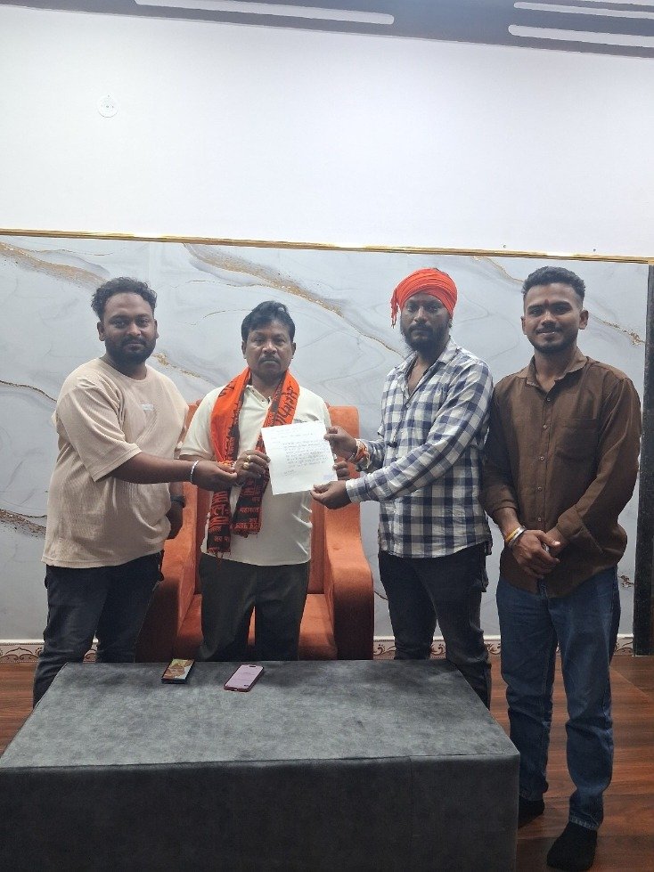 सावन में सांसद महेश कश्यप की शिवभक्तों को विशेष सौगात, दलपत सागर स्थित प्राचीन शिव मंदिर तक प्रत्येक सोमवार मोटरबोट की व्यवस्था