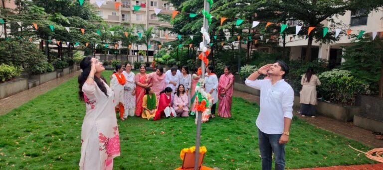 🇮🇳 अविनाश वूड्स सोसाइटी में मनाया गया स्वतंत्रता दिवस का उत्सव
