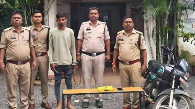 उड़ीसा से नशीली टेबलेट लेकर जगदलपुर आ रहा था युवक, बोधघाट पुलिस ने दबोचा; 420 प्रतिबंधित टेबलेट जब्त