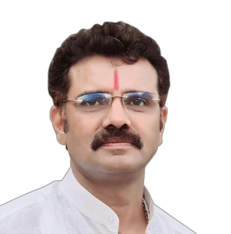 जेब में सबूत लेकर पाँच साल सत्ता की मलाई खाते रहे, अब झीरम के नाम पर राजनीतिक विलाप कर रही कांग्रेस : संजय पाण्डेय