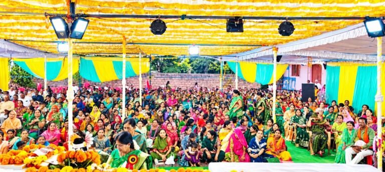 सुदामा चरित्र और परीक्षित मोक्ष का भावपूर्ण वर्णन, सात दिवसीय श्रीमद् भागवत कथा का कथा-वाचन चरण संपन्न