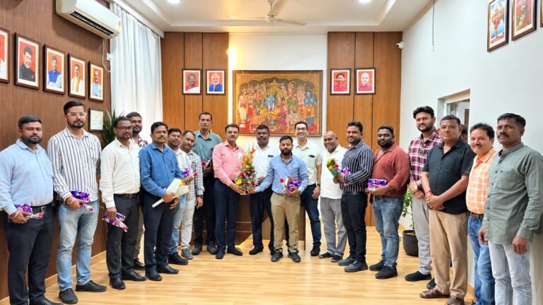 अभियंता दिवस पर नगर निगम के अभियंताओं का सम्मान, महापौर ने सराहा योगदान, शहर के विकास और बेहतर बुनियादी सुविधाओं में अभियंताओं की भूमिका महत्वपूर्ण : महापौर