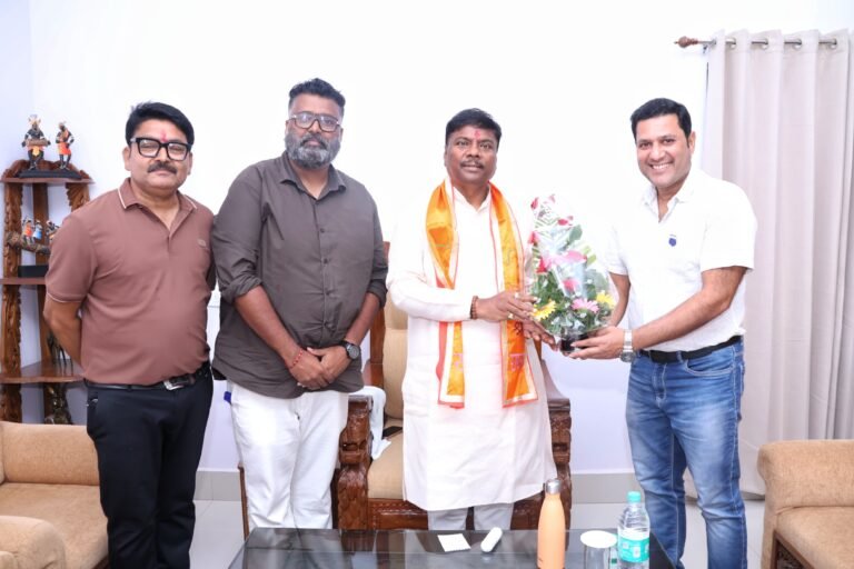 नवरात्रि में माँ दंतेश्वरी मंदिर के दर्शन के लिए निःशुल्क बस सेवा, रोटरी क्लब ने की पहल